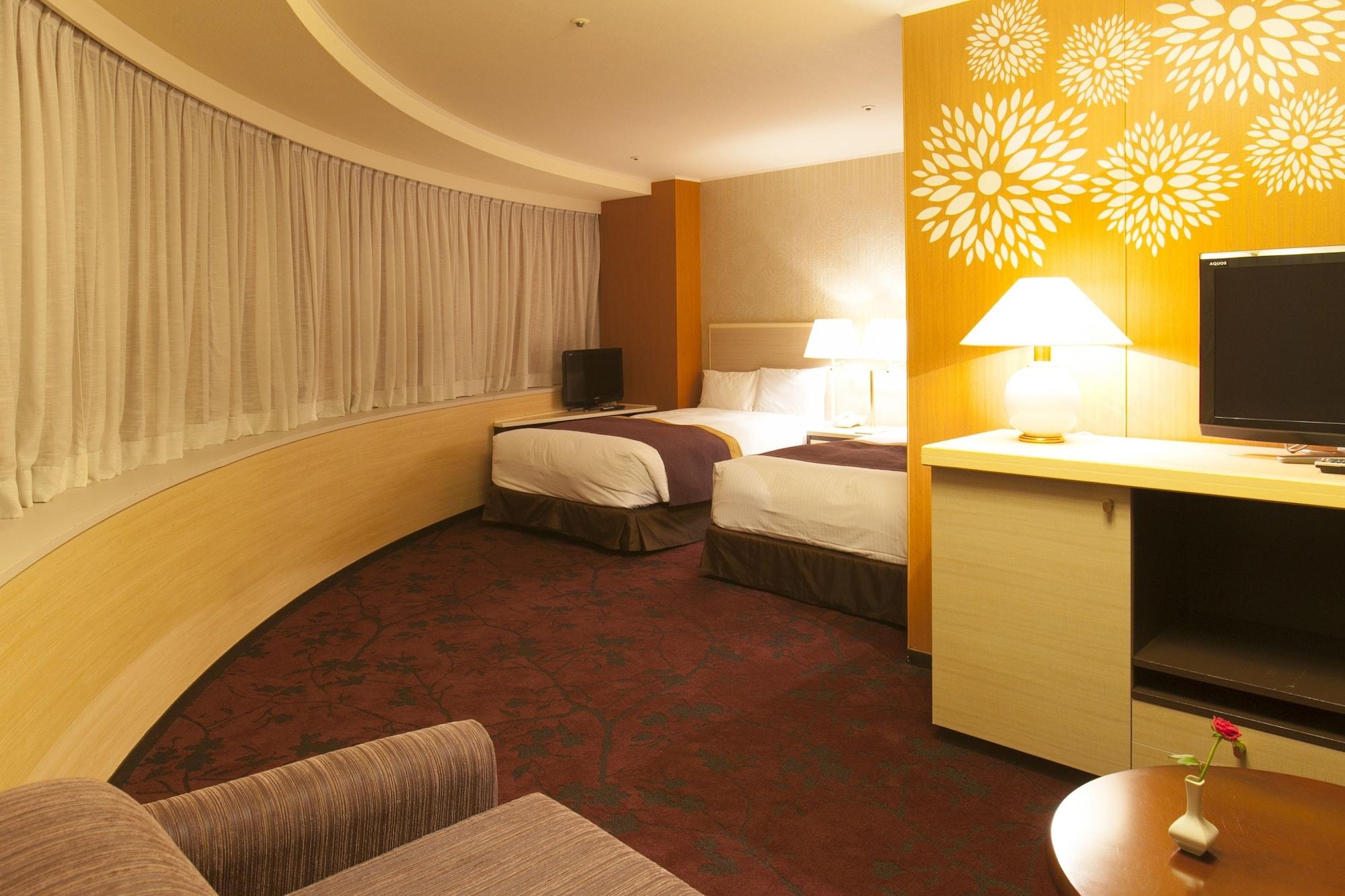 Chofu Creston Hotel Bagian luar foto