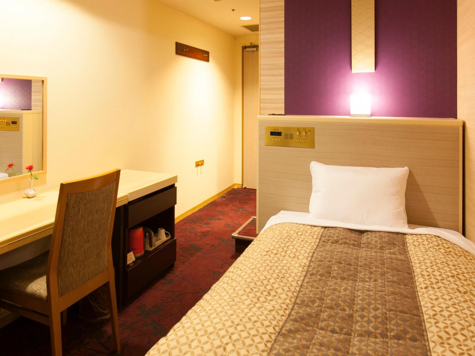 Chofu Creston Hotel Bagian luar foto