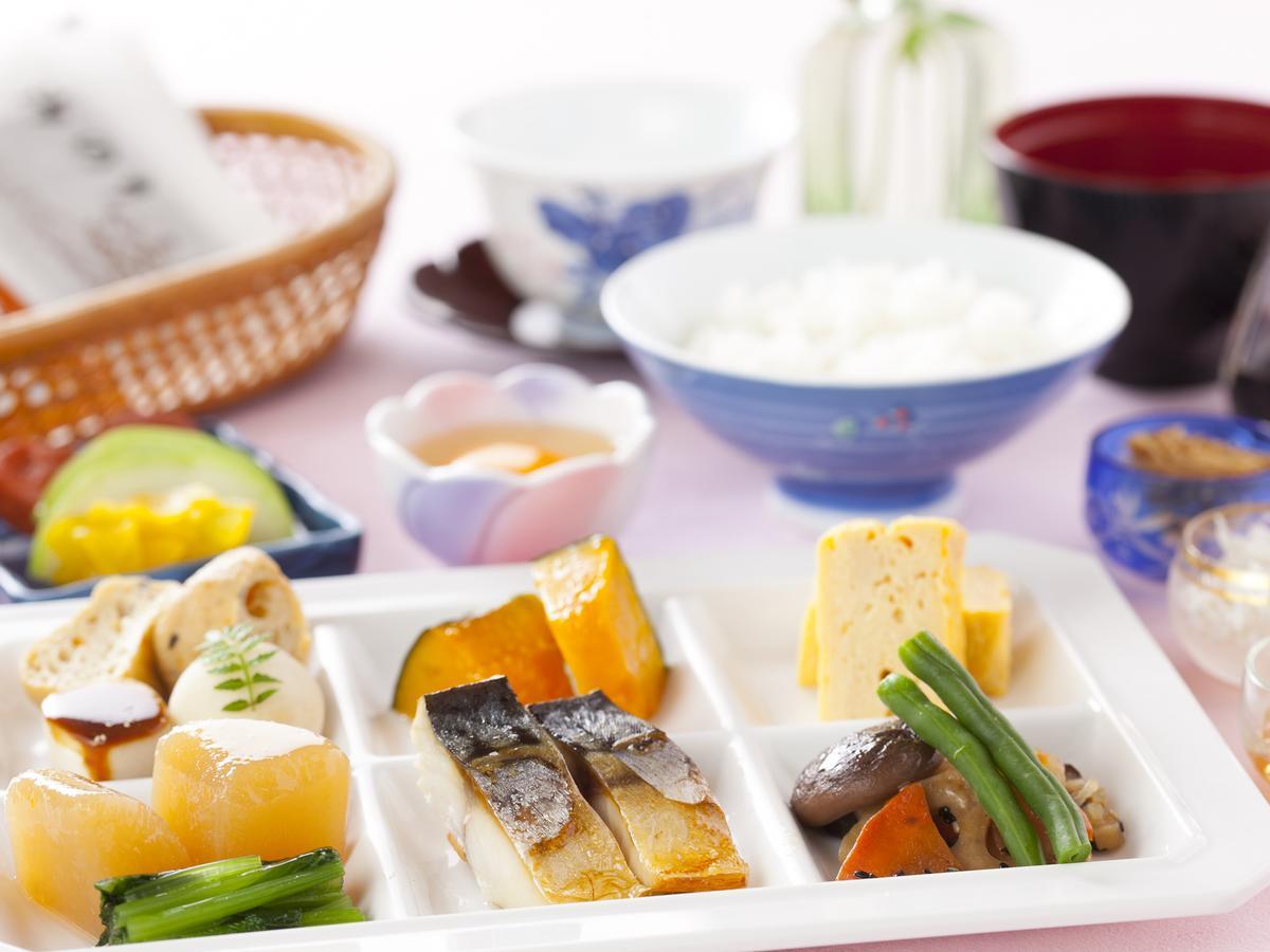 Chofu Creston Hotel Bagian luar foto