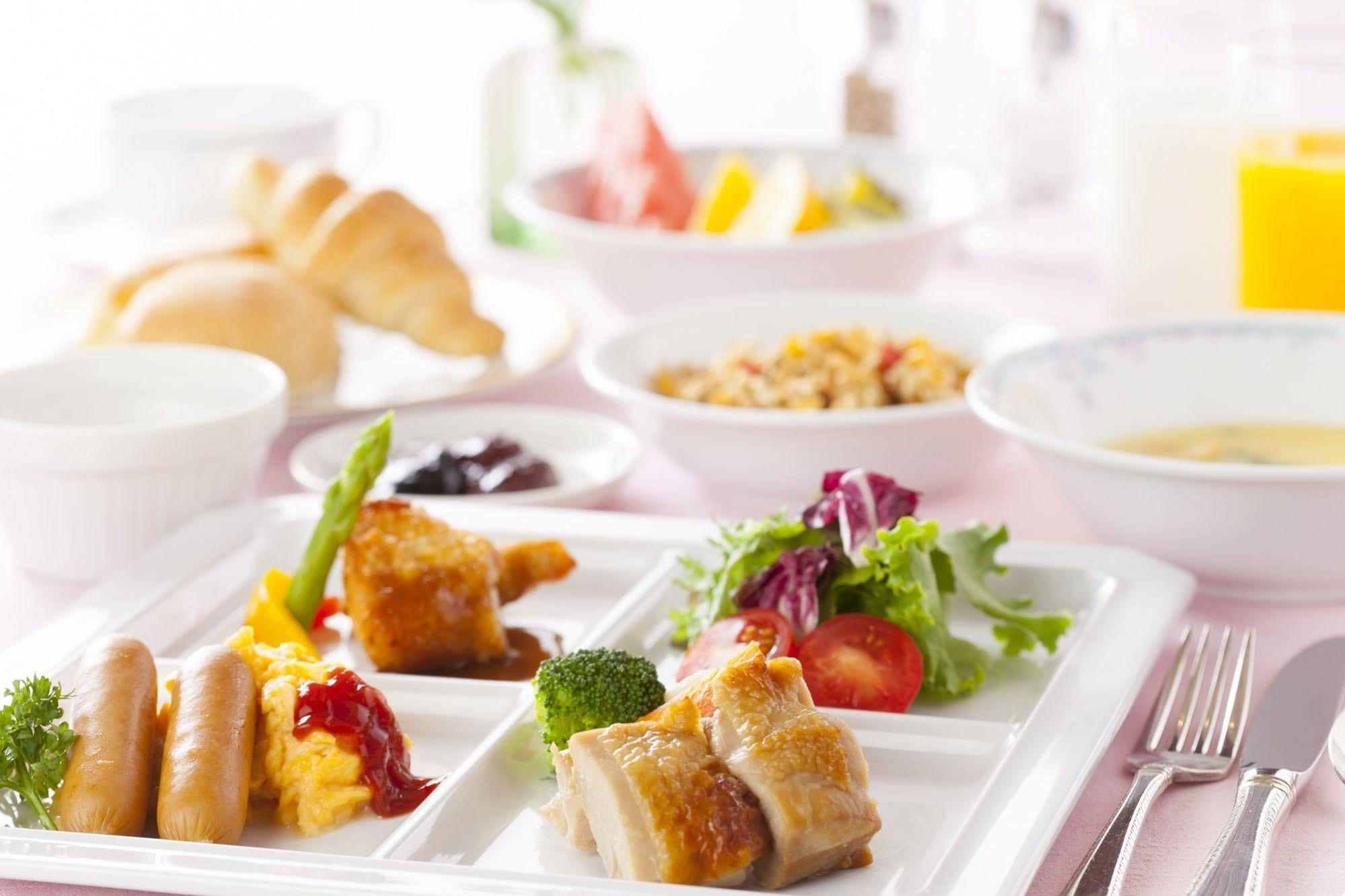 Chofu Creston Hotel Bagian luar foto
